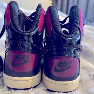 NIKE SON OF FORCE MID SNEAKERS WOMEN SHOES